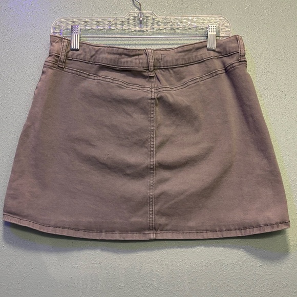 Altar’d State Gray Button-Front A-Line Skirt | Size Medium - Picture 6 of 10
